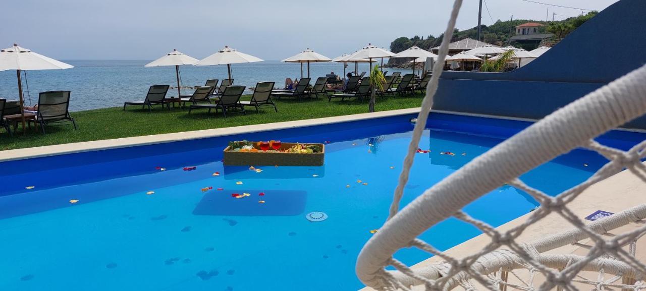 Cavo Orient Beach Hotel & Suites Drosia  Bagian luar foto